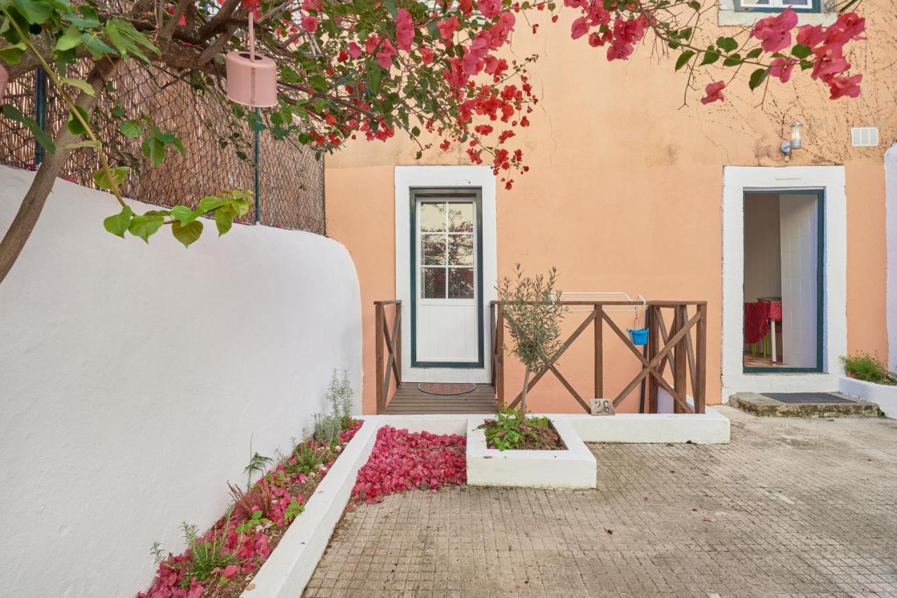 Amazing Terrace And Riverview In Historical Lisboa Exterior foto